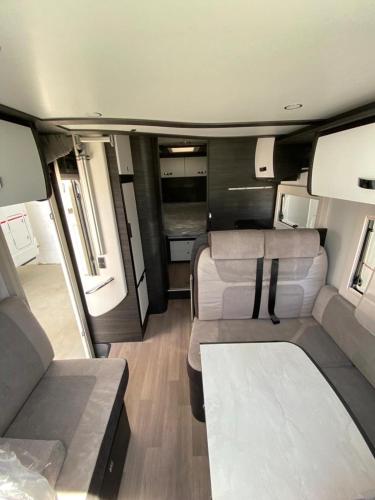 Magnífica autocaravana Adria Matrix Axess 670SL