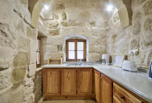Fotografie z fotogalerie ubytování Farmhouse Razzett Cora v destinaci Victoria