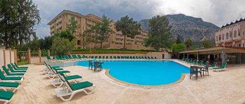 Alexius Beach Hotel – Photos 4