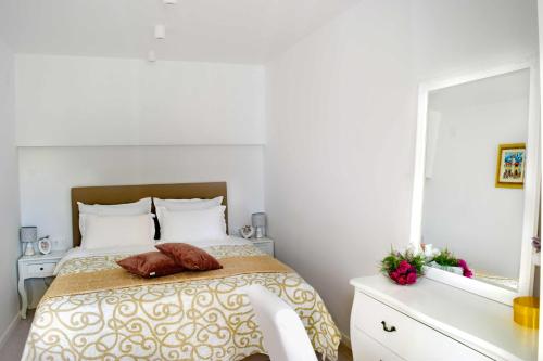 Llit o llits en una habitació de Luxury Apartment Mrs. Perfect