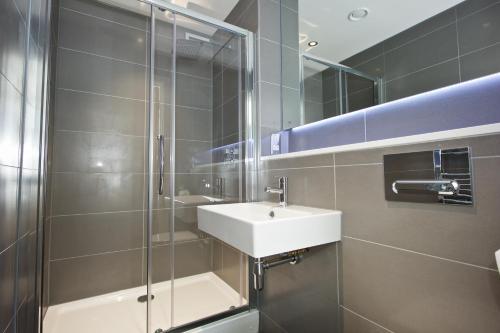 Vonios kambarys apgyvendinimo įstaigoje Staycity Aparthotels Manchester Piccadilly