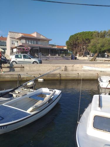 Photo de la galerie de l'établissement Villa Domic, à Slatine