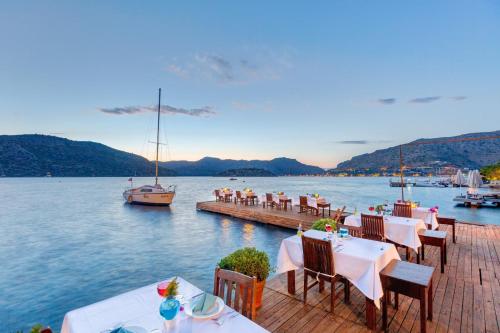 Gallery image of Baldan Suites in Bozburun