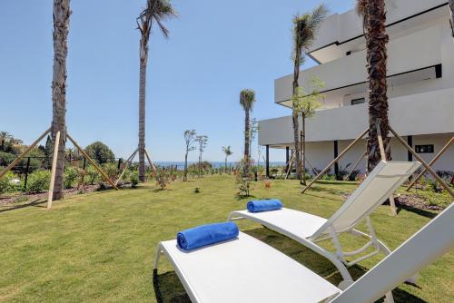 Brand New, Luxurious Ground Floor Apartment in Mirador de Estepona Hills