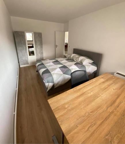 Photo de la galerie de l'établissement Appartement centre ville avec terrasse, à Nancy