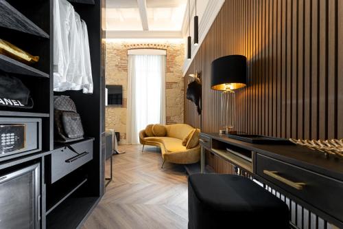 Gallery image of Nero Luxury Suites in Cagliari