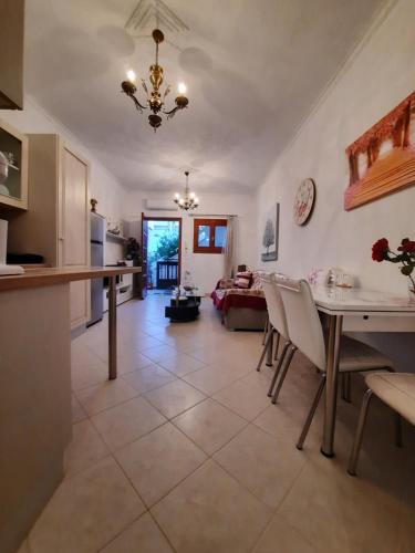 Axotikon Apartment In Naxos Town