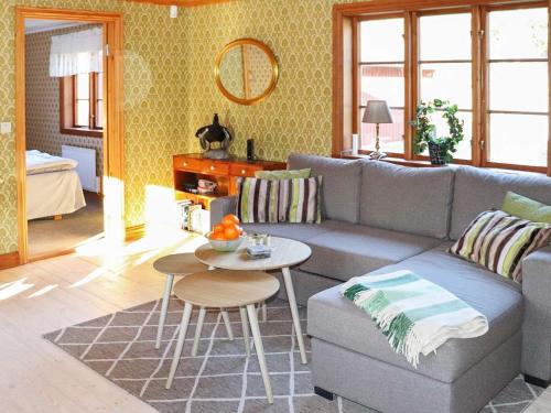 Posezení v ubytování 6 person holiday home in ULLARED-By Traum