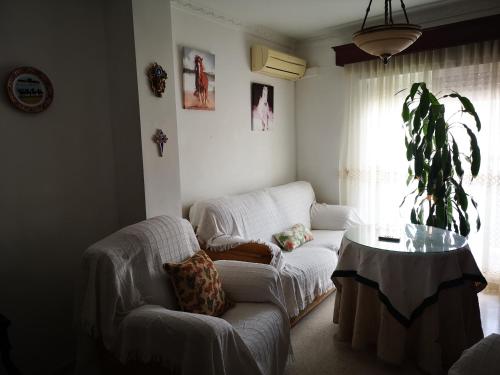Fotografia z galérie ubytovania Piso céntrico de 3 dormitorios, 2 baños + garaje. v destinácii Sanlúcar de Barrameda