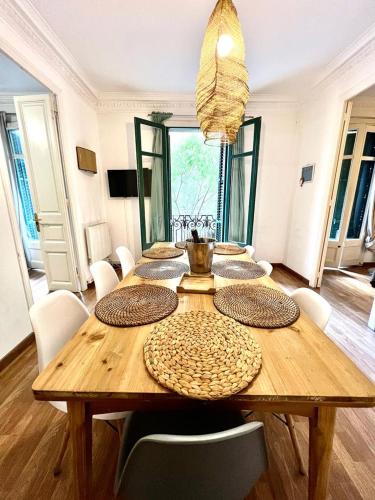 Big and Bright Apartment BCN