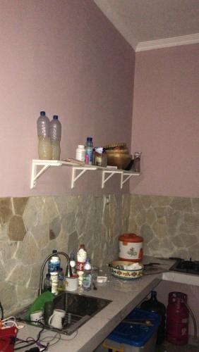 Dapur atau dapur kecil di Most Bali Malioboro Villa