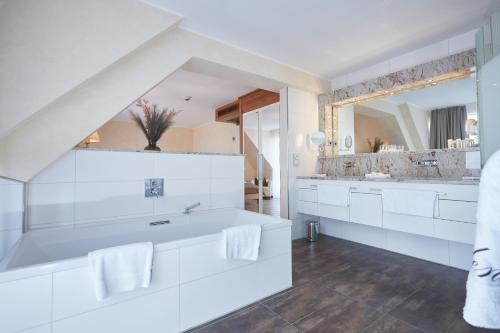 Koupelna v ubytování Klüt Hotel