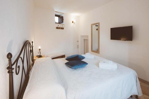 Gallery image of Trullo 100 Passi in Alberobello