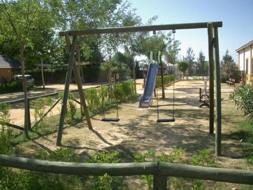 Ο χώρος παιχνιδιού για παιδιά στο Camping La Aldea