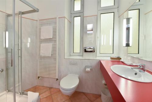 Hotel ADRIA München Image