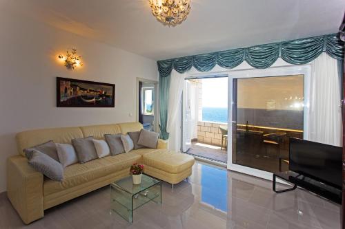 Antonia's place by Villa Kristonia