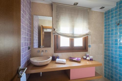 Bathroom sa MA Maisons & Apartments Vista Alegre