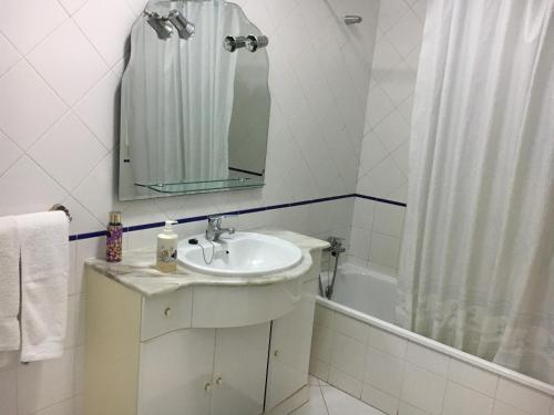 Apartamento T1 com Piscina e Vista mar - PRAIA DA ROCHA Portimão