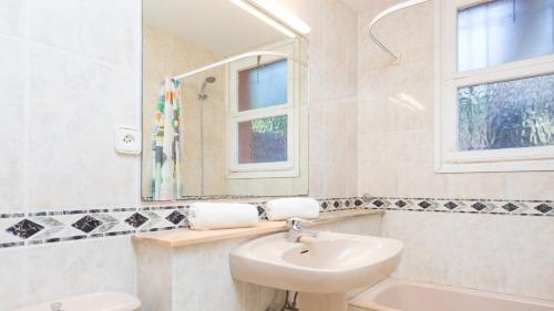 Kúpeľňa v ubytovaní Villa Care Pl - Llafranc