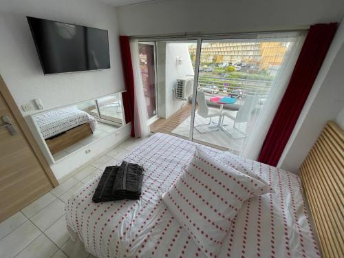 Naturist Port Ambonne Melrose View photo 9