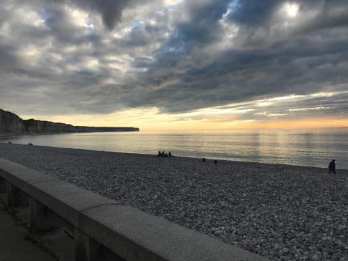 Een strand bij of vlak bij het vakantiehuis