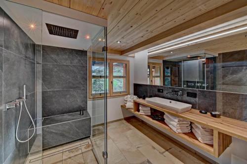 Ένα μπάνιο στο Eibele Chalets