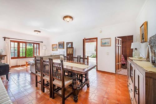 Cozy villa with pool near Port Pollensa by Renthousing