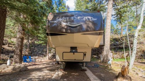 Outdoor Glamping Fully Setup RV #105 – Photos 2