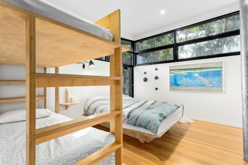 Katil atau katil-katil dalam bilik di Treetops Terrace 10