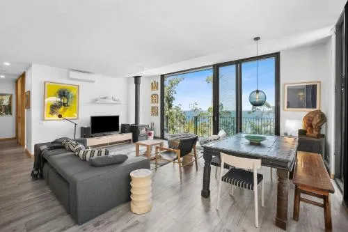 Tucker House picture