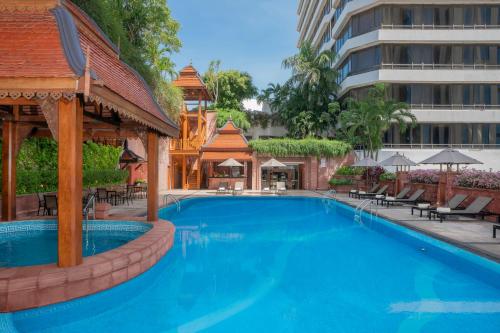 Swimmingpoolen hos eller tæt på The Landmark Bangkok - SHA Extra Plus