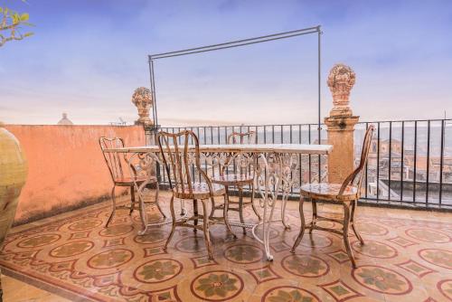 Velasquez Suite House – Photos 2