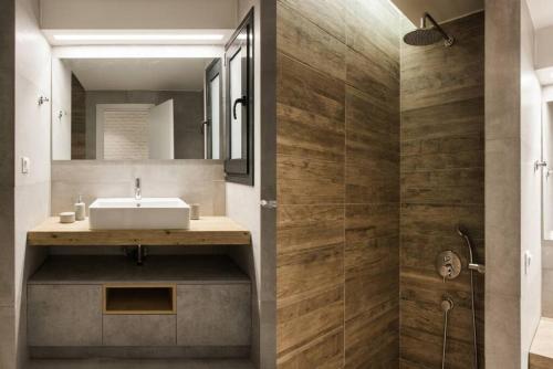 Chic Apartment - Strolling to the Athenian streets