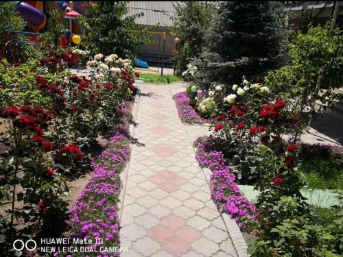 Gallery image of Гостевой дом Асель in Cholpon-Ata
