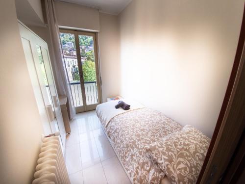A bed or beds in a room at SIUM'S APARTMENT