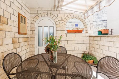 HOUSE MIRKO- center of Split