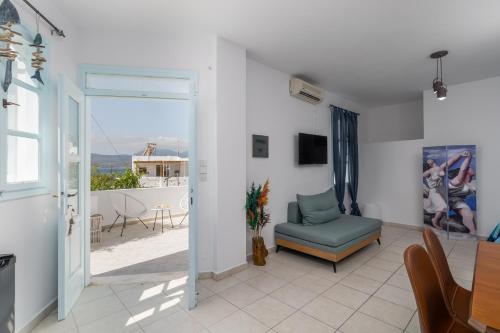 Stefania's Cycladic Apartments I