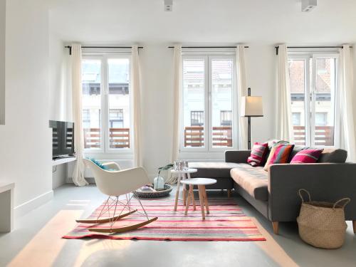 Foto Bright City Design House! 1