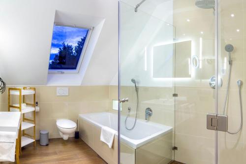 Ένα μπάνιο στο Boutique Hotel Poppenbütteler Hof