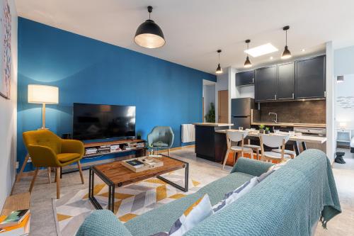 Large 3 Bdr City Center