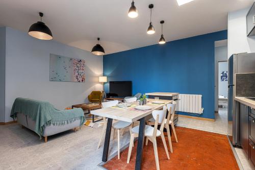 Large 3 Bdr City Center