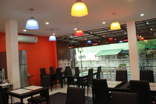 
돈 므앙 에어포트 모던 방콕 레스토랑 또는 맛집
