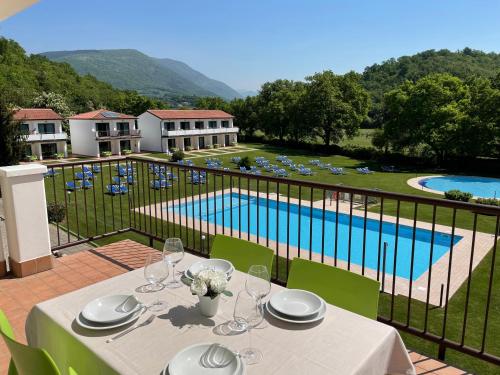 A view of the pool at Bran & Denise Residence or nearby