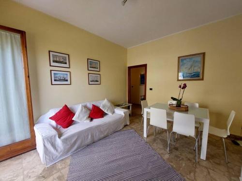 Acquadimare Apartment – Photos 3