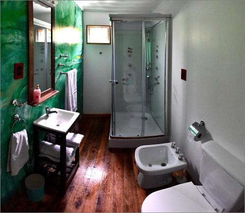 Bathroom sa Cabañas Faro Delta