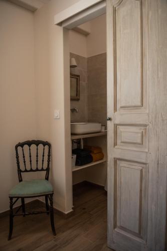 Φωτογραφία από το άλμπουμ του Bastide Toujours Dimanche, Maison de vacances avec vue & piscine chauffée στη Gordes