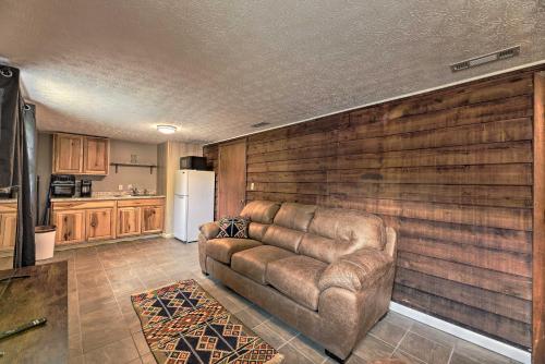 Φωτογραφία από το άλμπουμ του Lynn Dog-Friendly Abode with Mountain Views! σε Hagerhill