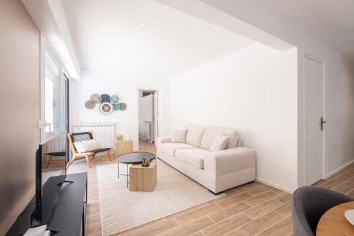 2-Bedroom Apartment with Garden