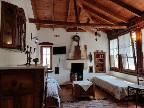 A bed or beds in a room at House Rodia