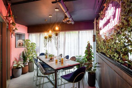 YOTEL Manchester Deansgate Image